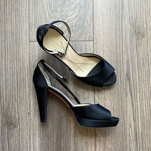 Kate Spade Black Satin Platform Pumps | 8